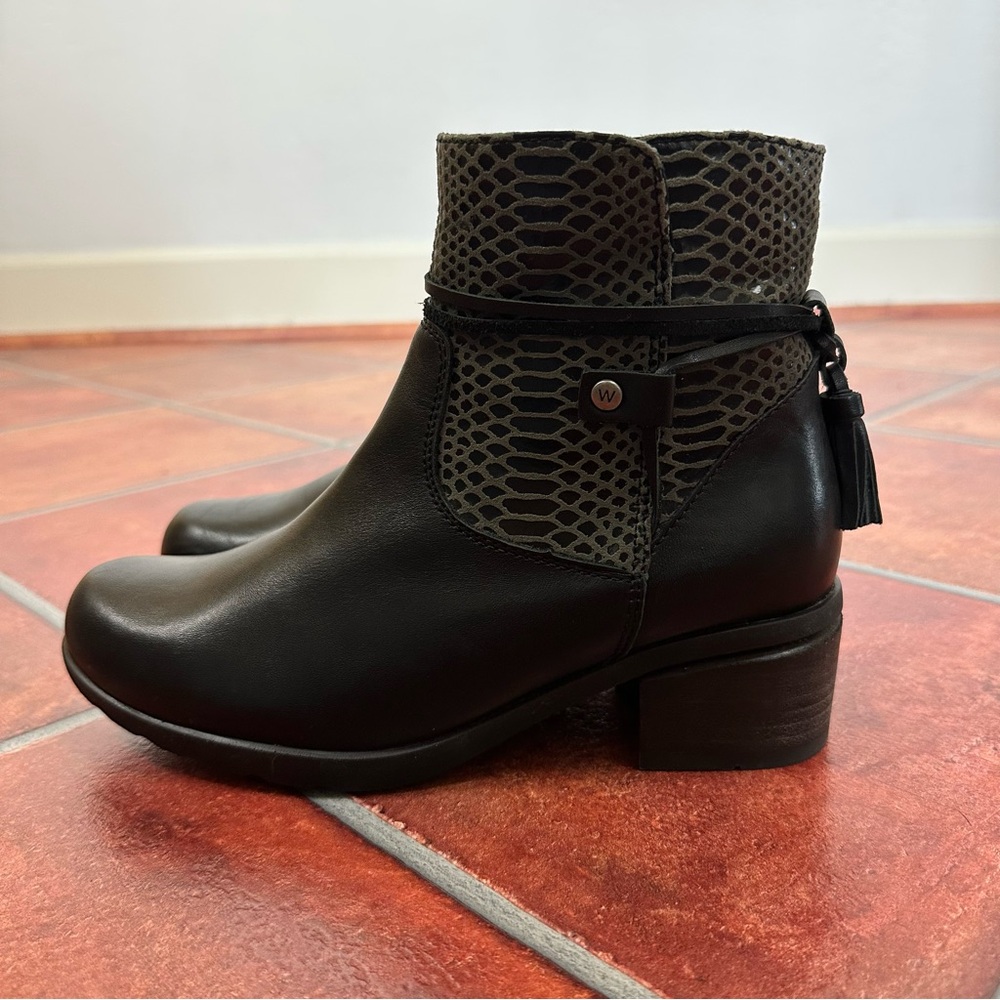 Wolky Black and Gray Ankle Boots